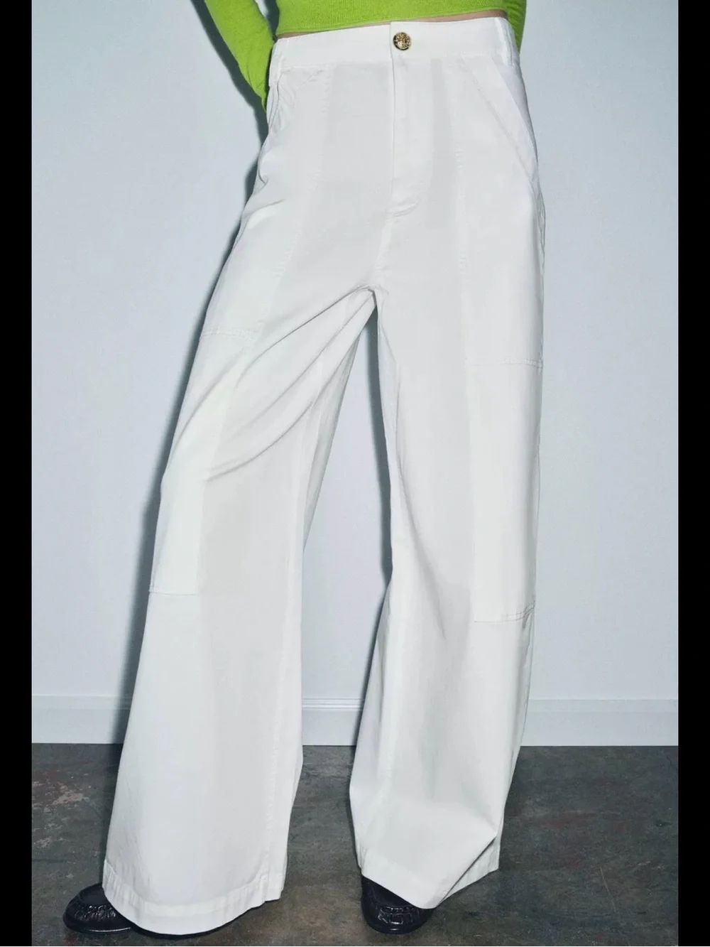 Wide Leg High-Rise Pants in White